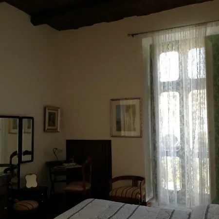فندق مبيت وإفطار In Via Roma ساليرنو