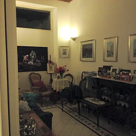 In Via Roma